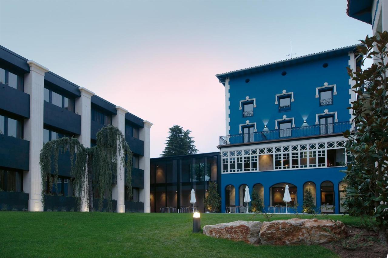 Balneario Font Vella- Adults Only Hotell Sant Hilari Sacalm Exteriör bild
